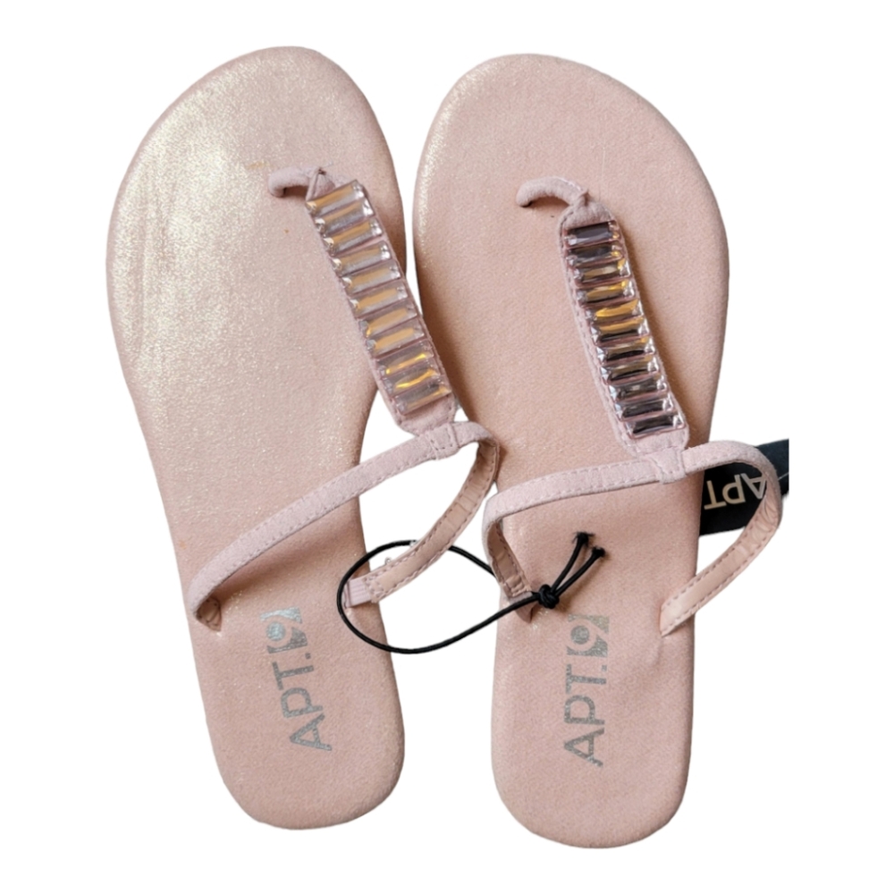 Apt. 9 Pink Thong Sandals Size M NWT